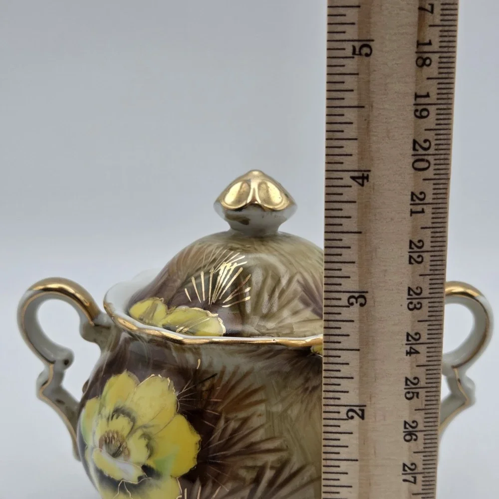 Vintage Saji Fancy Occupied Japan 